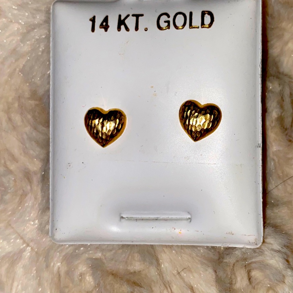 14 kt Diamond Cut Heart earrings - Picture 1 of 4